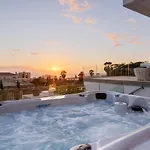 Karat Royal White * Costa Adeje (Tenerife)