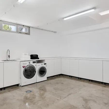 Karat Royal White Costa Adeje (Tenerife)