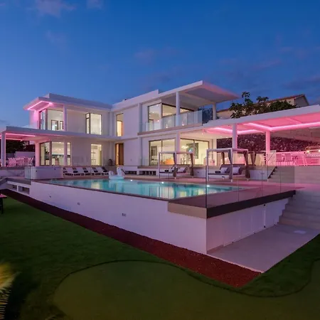 Villa Karat Royal White