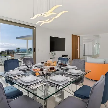 Villa Karat Royal White