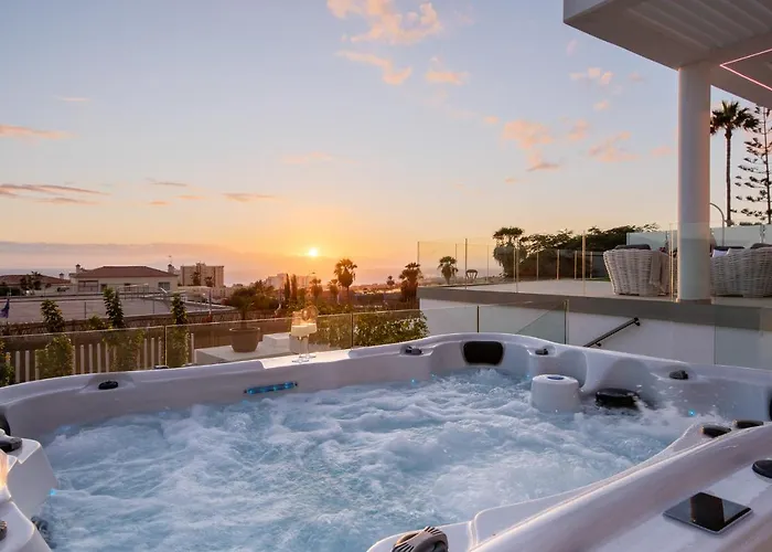 Karat Royal White * Costa Adeje